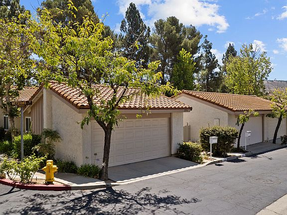 3rd image of 2224 Wetstone Dr