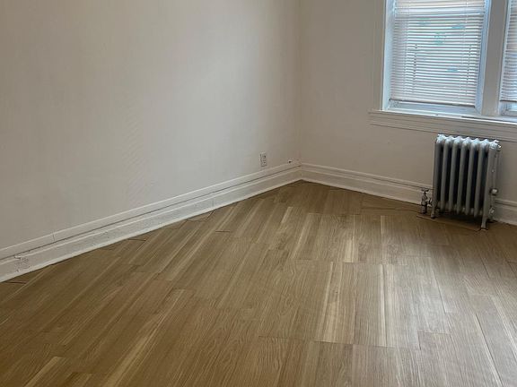 5th image of 3128 Seymour Ave Floor 2