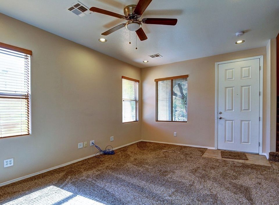 1st image of 7452 Clarita Cavern St
