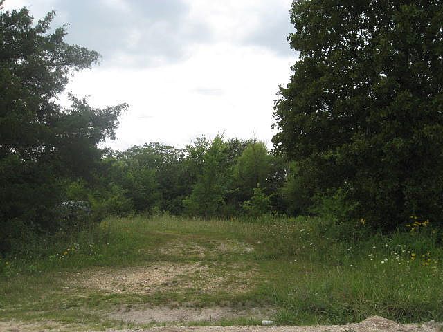 2nd image of 165 Sundance Rd