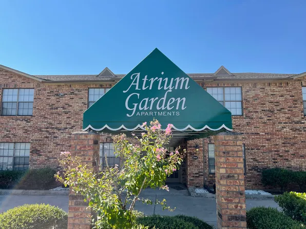 1304 Halsell St, Bridgeport, TX