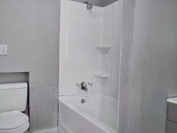 3rd image of 1259 N Business Highway 49 Unit A