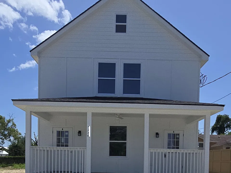 728 Magnolia Ave #A AND B