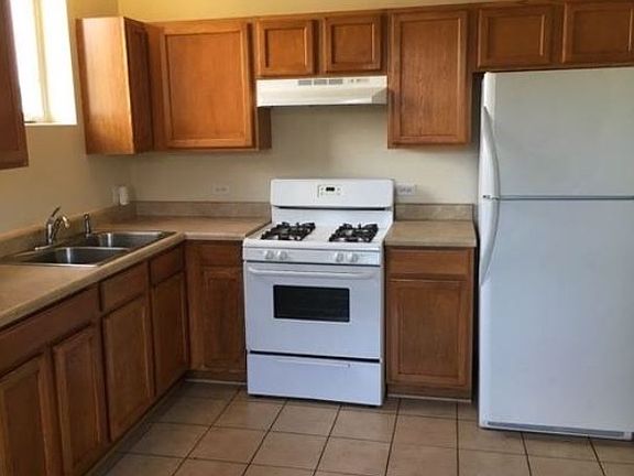 4th image of 1407 S Kedvale Ave #2