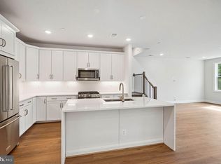 4969 Eisenhower Ave, Alexandria, VA