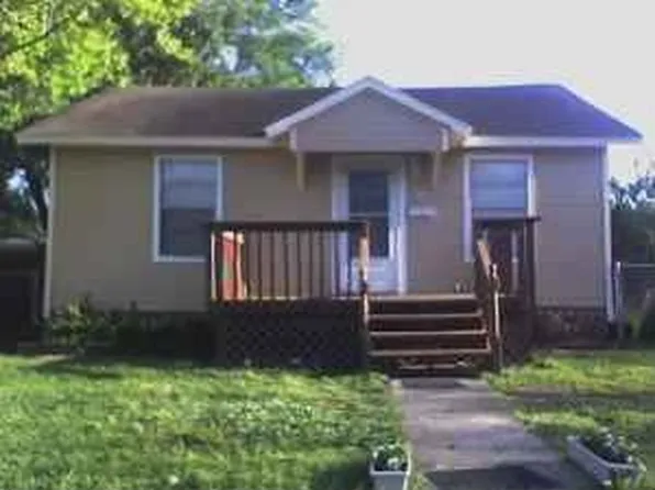 203 Denham Ave, Pasadena, TX 77506