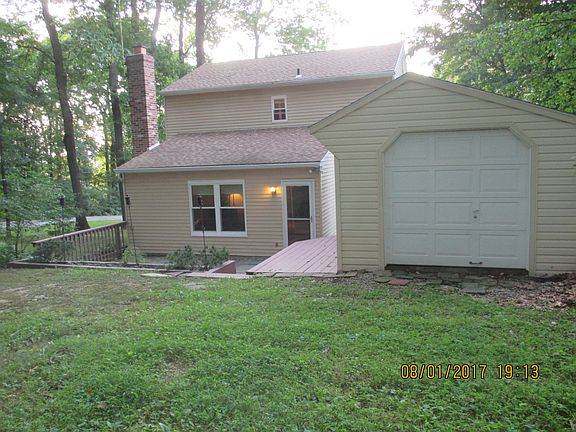 2nd image of 1650 Farnham Ln