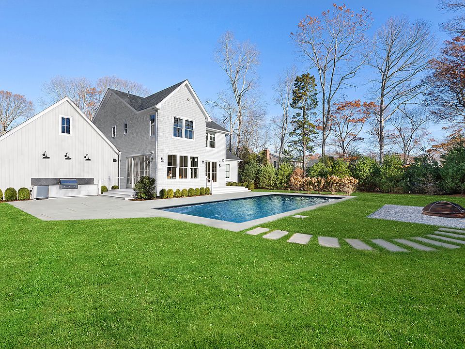 11 Woodpink Dr, East Hampton, NY 11937 | Zillow