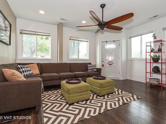 3rd image of 5158 W Ainslie St #1F