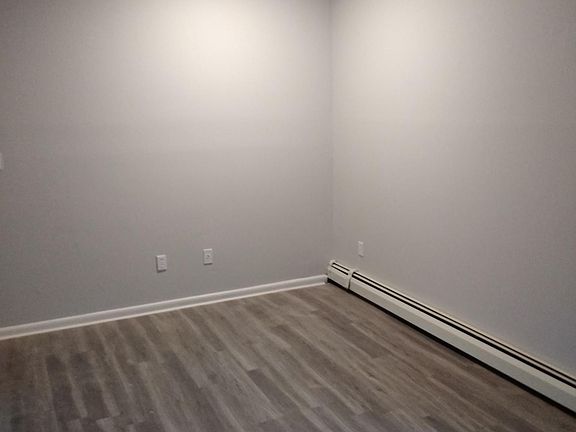 2nd image of 603 Forest Ave #2170