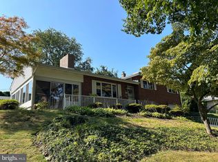 864 Hillside Dr, Camp Hill, PA
