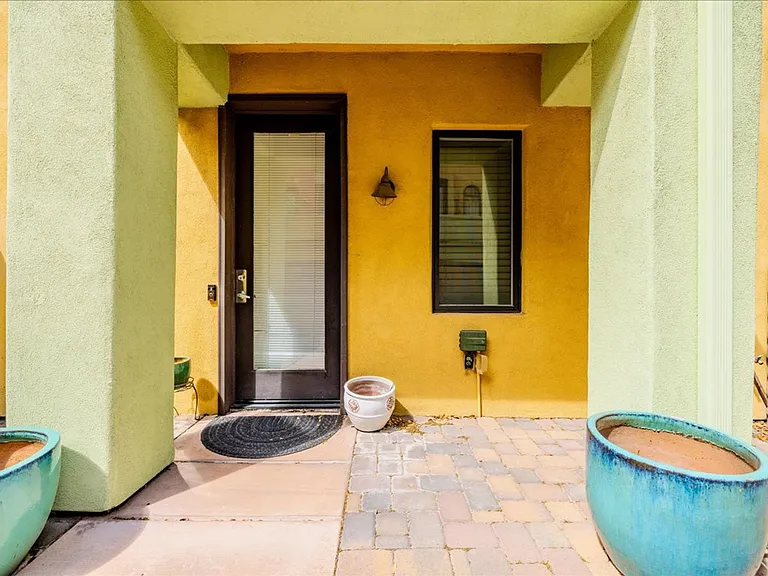 2450 E Blue Diamond Dr — Photo 5