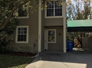 9022 Lake Place Ln, Tampa, FL 33634