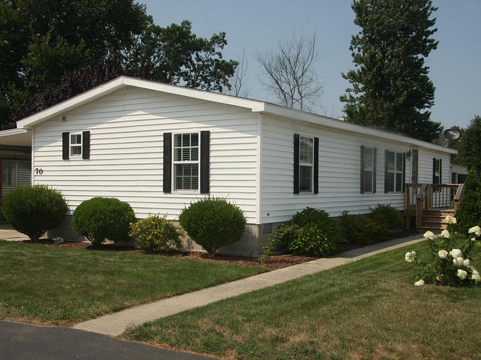 1st image of 155 E 48th St Lot 70