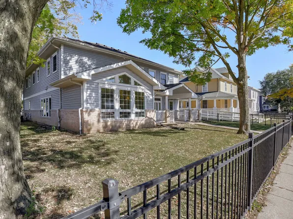 504 E Church St, Champaign, IL 61820