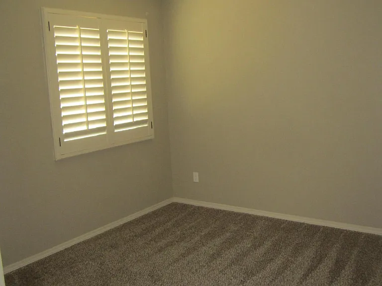 477 Prime Desert Dr — Photo 39