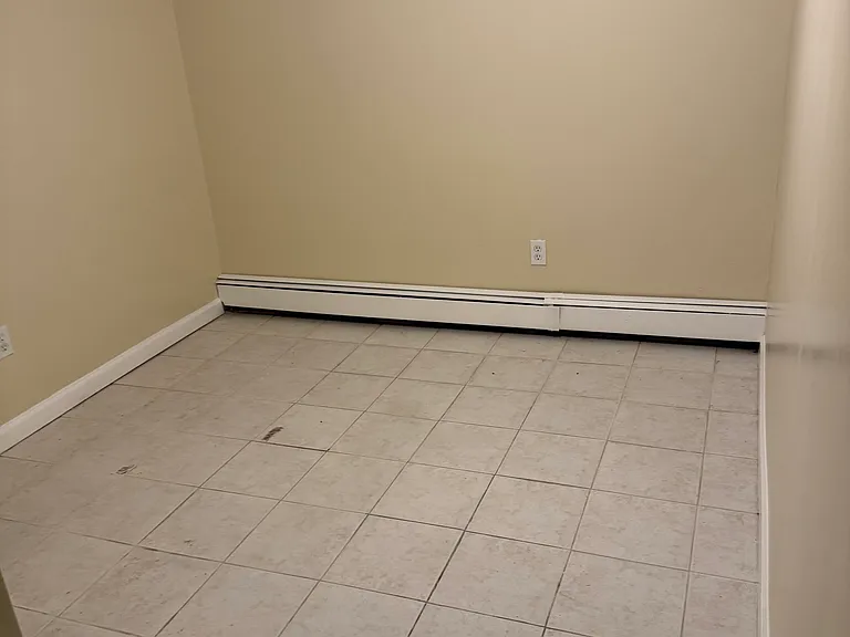 25103 Union Tpke — Photo 10