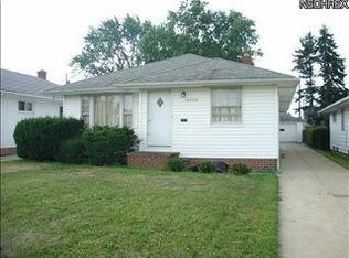 18680 McCracken Rd, Maple Heights, OH 44137