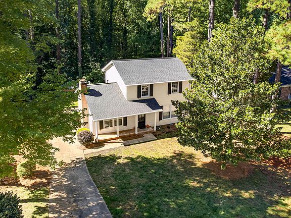 4th image of 5808 Caledonia St