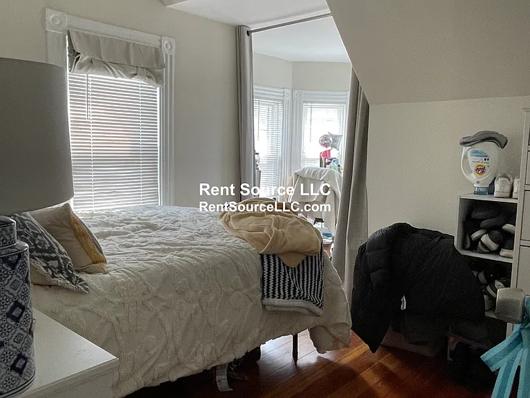 267-269 Highland Ave #3 — Photo 10