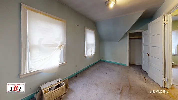 Sold by Behfar Team LLC | media 13