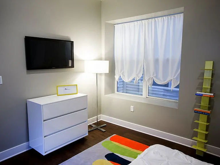 130 Locust St #14 — Photo 4