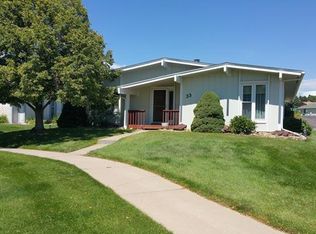 33 Douglas Dr S, Broomfield, CO 80020