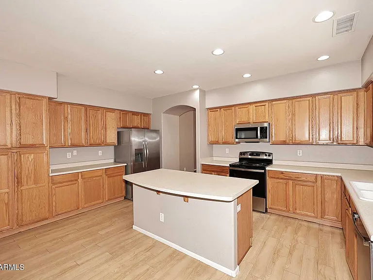 17430 W Yavapai St — Photo 13