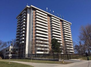 541 Blackthorn Ave #508, Toronto, ON M6M 5A6