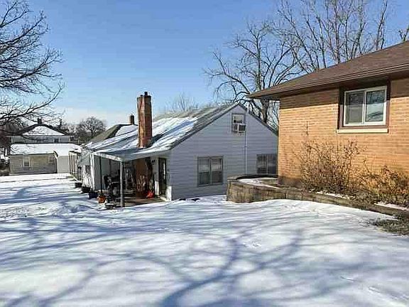 3rd image of 418 Washington Ave