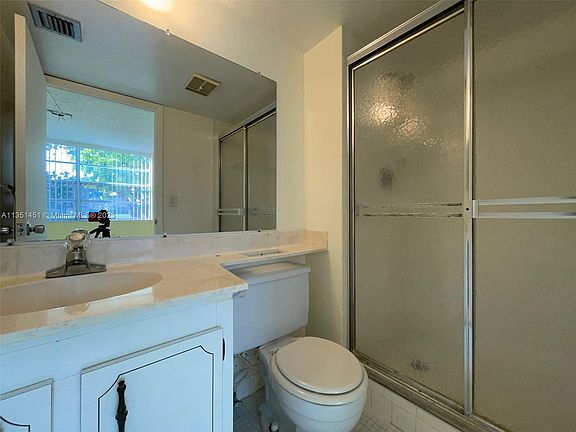 5th image of 7610 NW 18th St APT 105