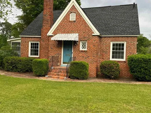 309 S Main St, Lake View, SC 29563