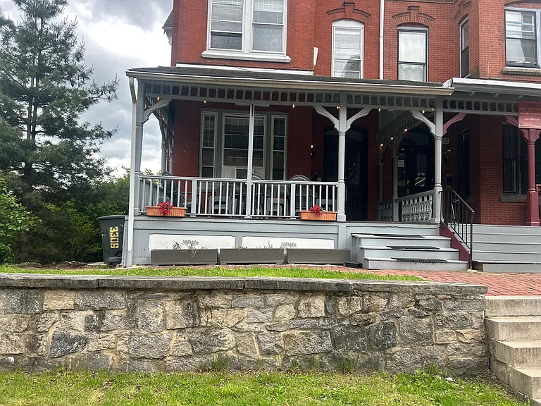 3306 Arch St #D — Photo 13