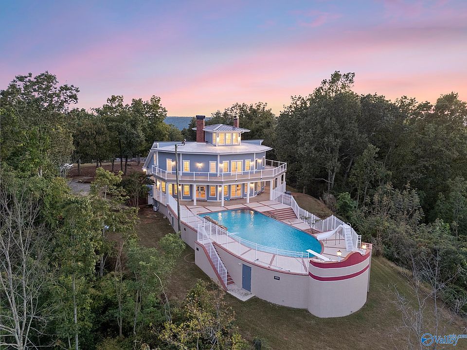 1st image of 583 Bell Point Rd