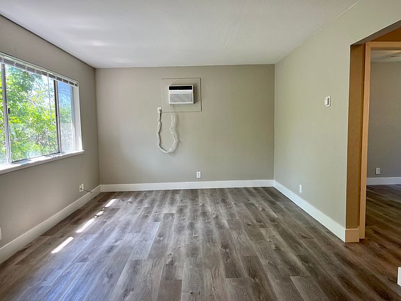 5th image of 441 Morrison Ave APT 1