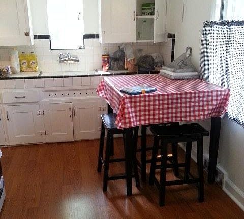 Breakfast nook