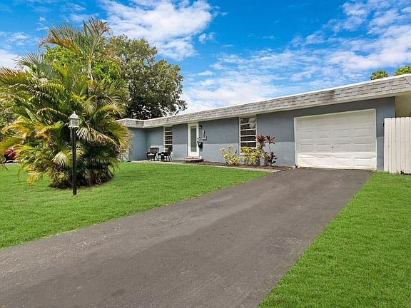2nd image of 7809 NW 67th Avenue
