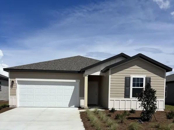 2601 Adler Ln, Mims, FL 32754