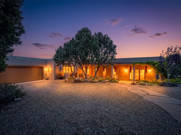 15 Vista La Esperanza, Santa Fe, NM 87506
