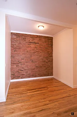 Rented by R New York | media 6