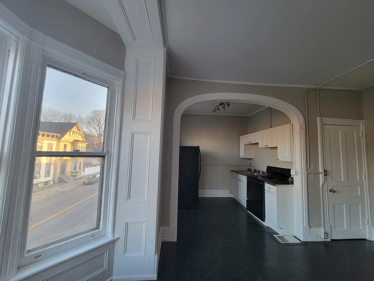 1 bed, 775 sqft, $1,100 — Photo 4