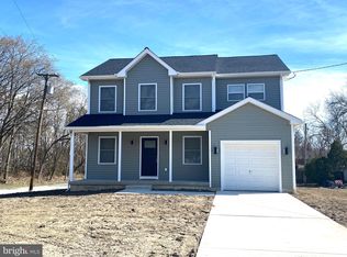 21 Elm Ave E, Clementon, NJ 08021