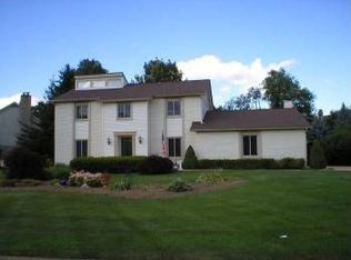 3651 Elder Rd S, West Bloomfield, MI 48324