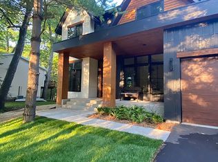 4865 Ferncroft Dr, Shorewood, MN 55331