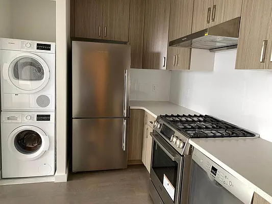 Rented by Apple Realty Group Corp | media 5