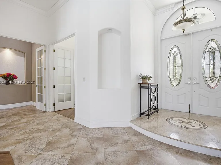 20401 SW 48th Pl — Photo 5