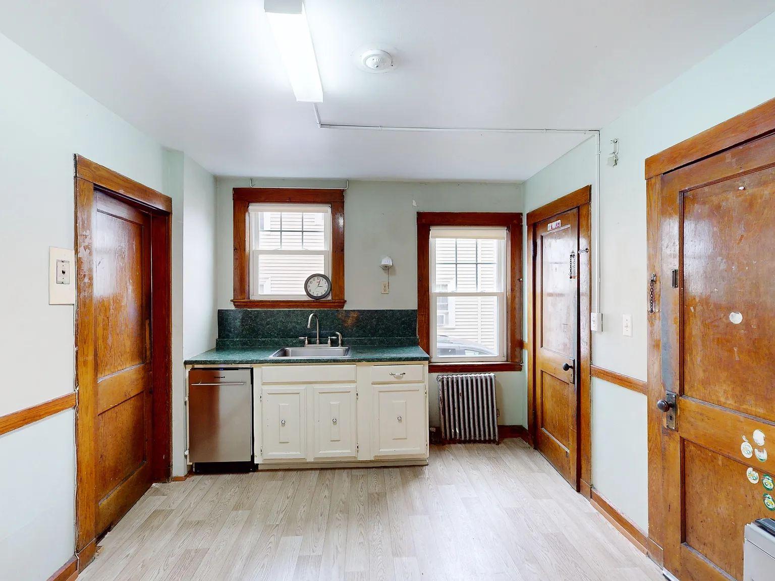 2 bed, 1114 sqft, $4,300 — Photo 4