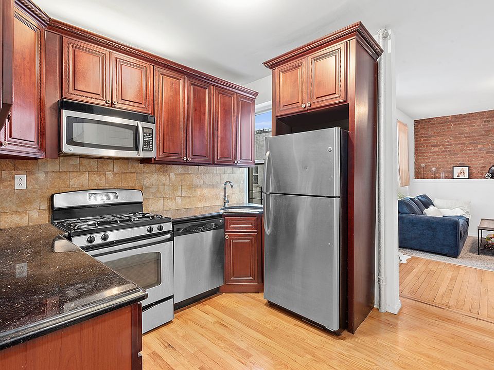 1st image of 812 8th Ave #4E