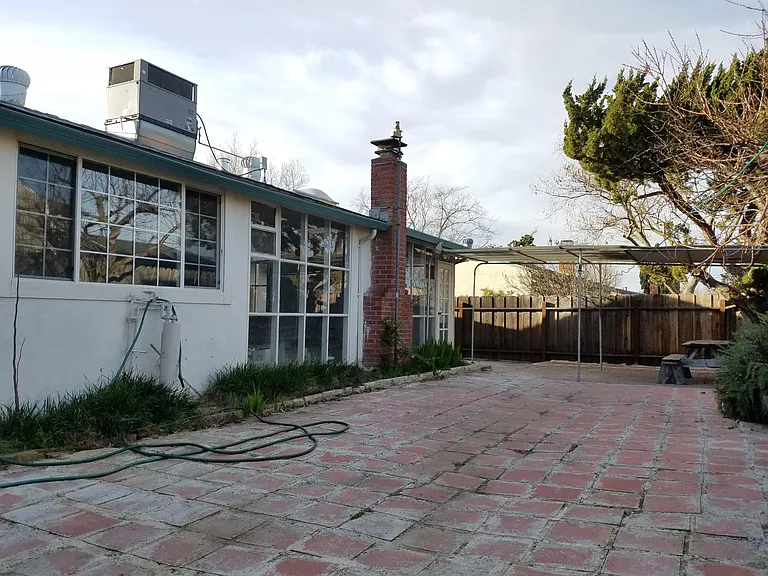 3144 Ida Dr — Photo 36