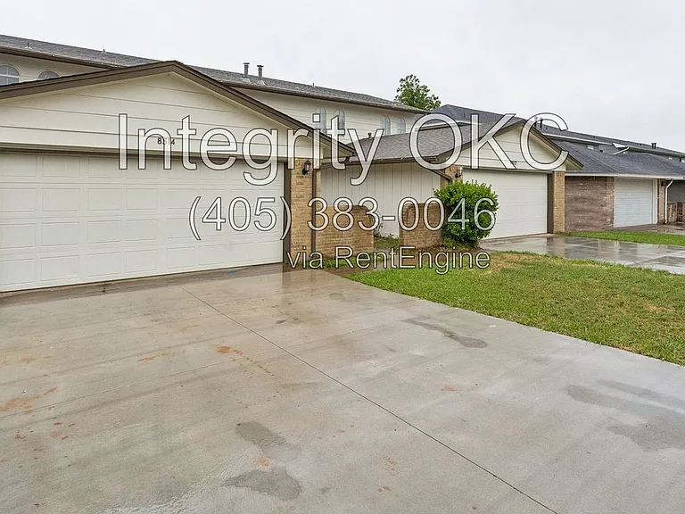 8514 Candlewood Dr — Photo 26